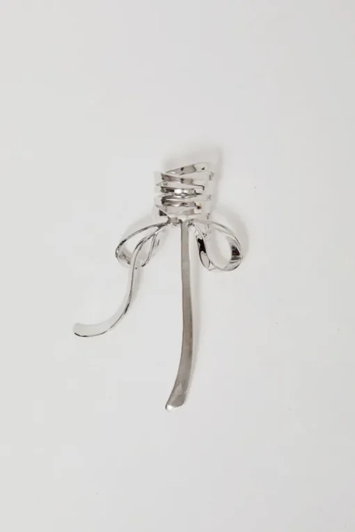 Metal Bow Clip in Silver