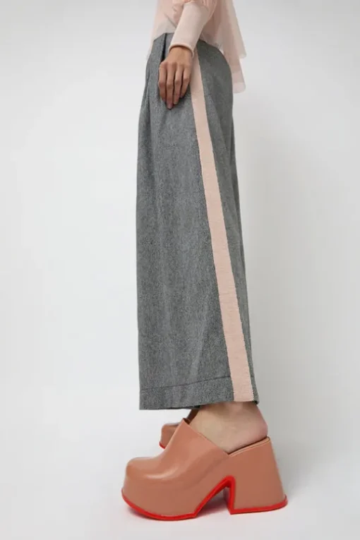 Mia Mule in Brown and Red