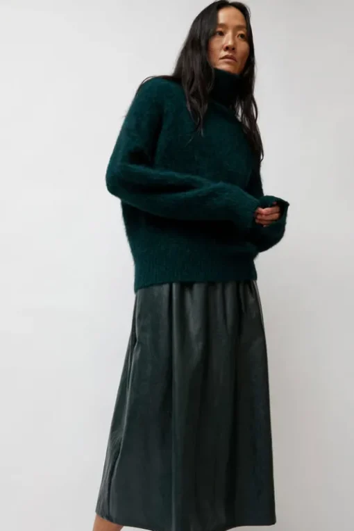 Miles Sweater in Forest