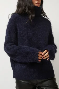 Miles Sweater in Navy
