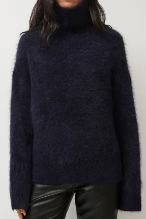 Miles Sweater in Navy