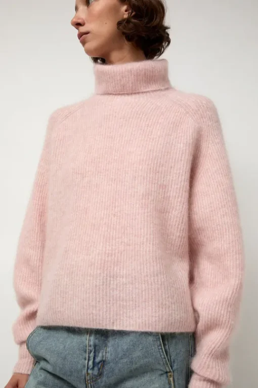 Mohair High Neck in Blush