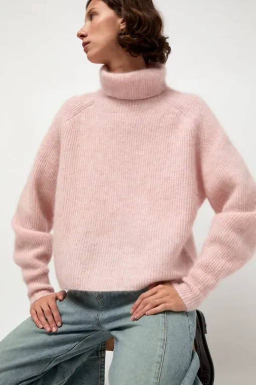 Mohair High Neck in Blush