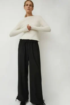 Negi Pants in Black
