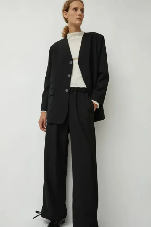 Negi Pants in Black