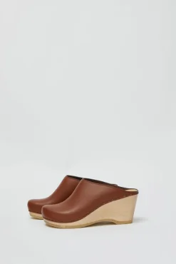New School Clog on Wedge in British Tan