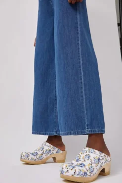 Old School Clog on Mid Heel in Blue Rose Patent