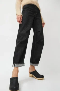 Old School Clog on Mid Heel in Black