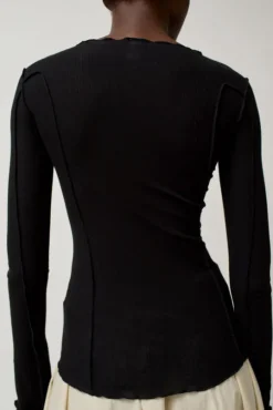 Omato Long Sleeve Top in Black