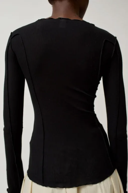 Omato Long Sleeve Top in Black