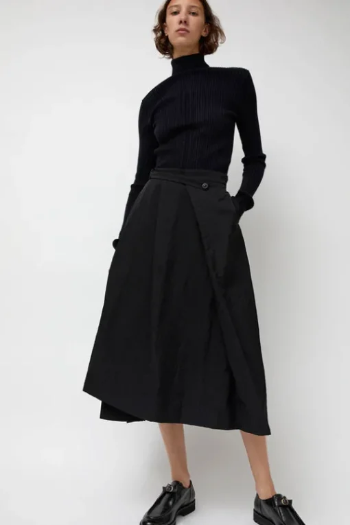 Origami Skirt in Black