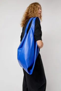 Oversize XL Shopper Bag in Electric Blue