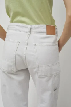 Painter Jean in Chalk White
