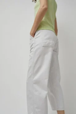 Painter Jean in Chalk White