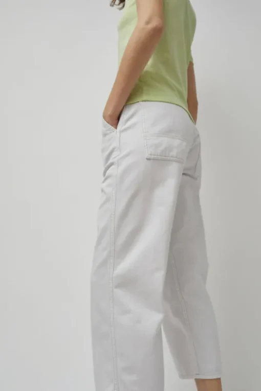 Painter Jean in Chalk White