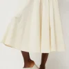 Patty in Beige