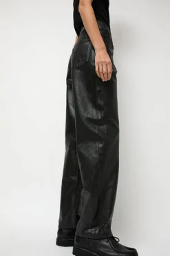 Pitched Baggy Jeans in Black Blue