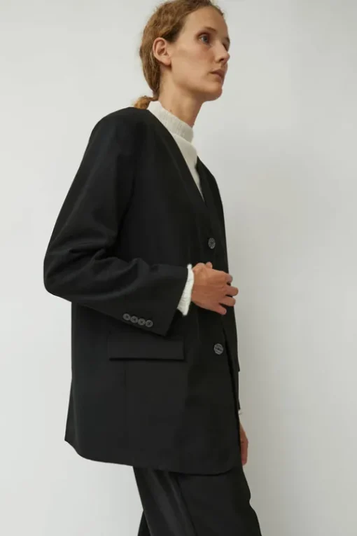 Porta Blazer in Black