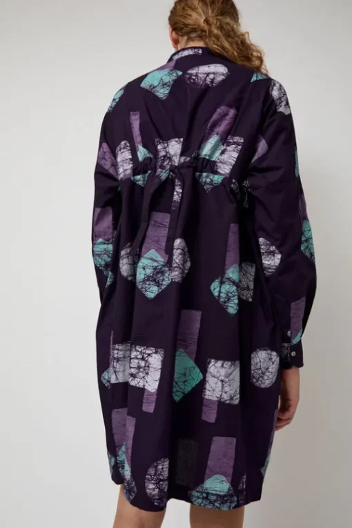 Press Dress in Location