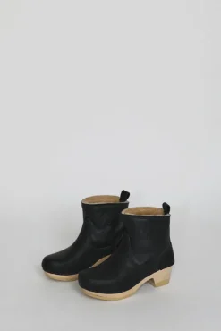 5" Pull On Shearling Clog Boot on Mid Heel in Ink Aviator