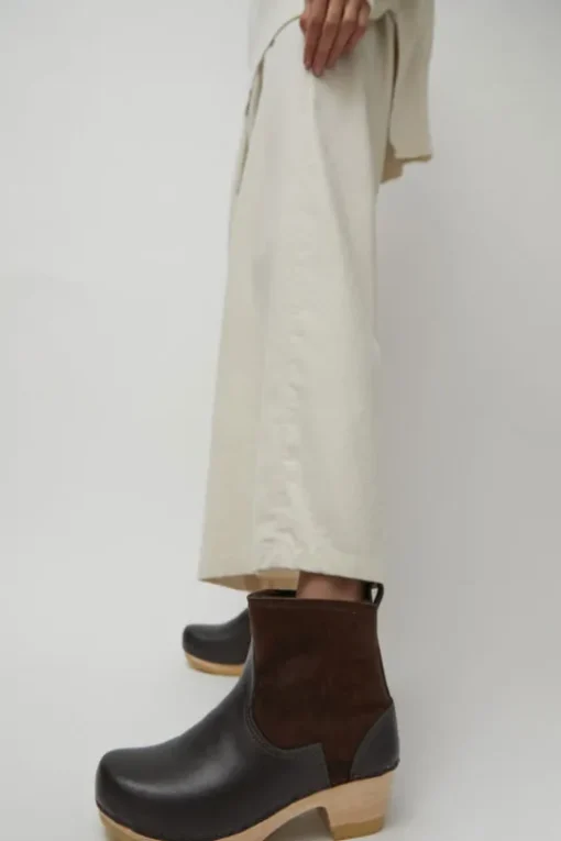 5" Pull on Shearling Clog Boot on Mid Heel in Umber