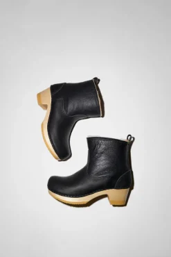 5" Pull On Shearling Clog Boot on Mid Heel in Ink Aviator