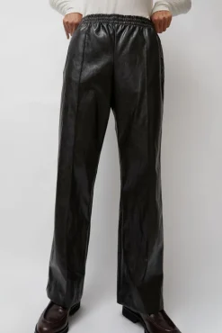 Quinlan Pant in Brown