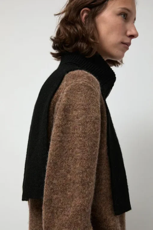 Raw Collar in Black
