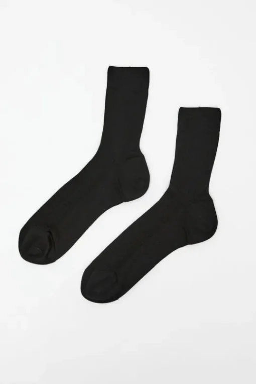 Ribbed Ankle Socks in Nero