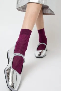 Ribbed Ankle Socks in Susina