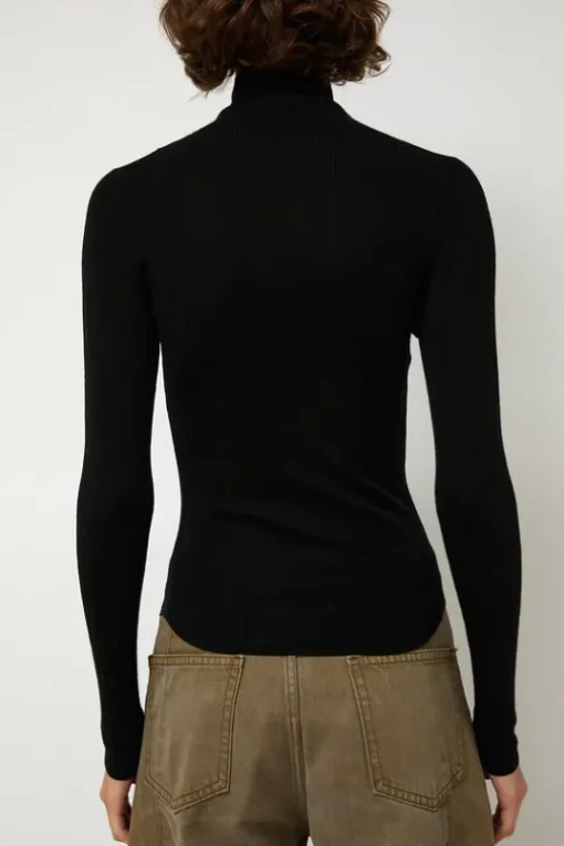Ribbed High Neck in Black
