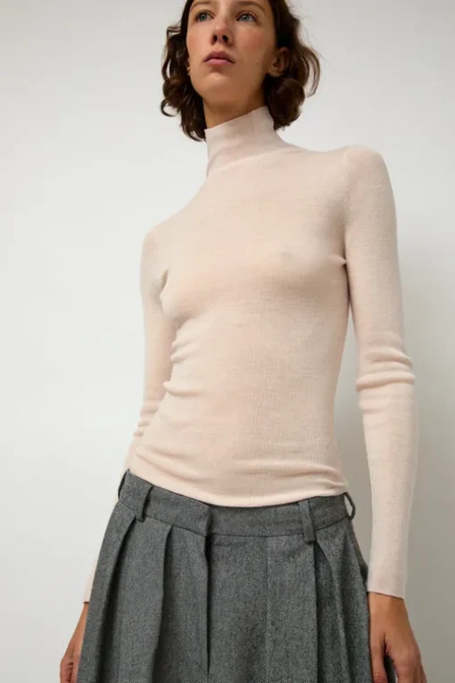 Ribbed High Neck in Blush