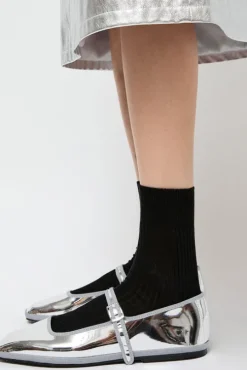 Ribbed Mid Calf Bio Cotton Socks in Nero