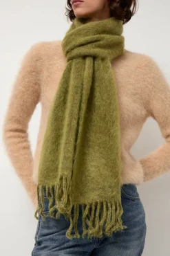 Ribbed Mohair Scarf in Matcha
