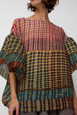 Robin Top in Elias