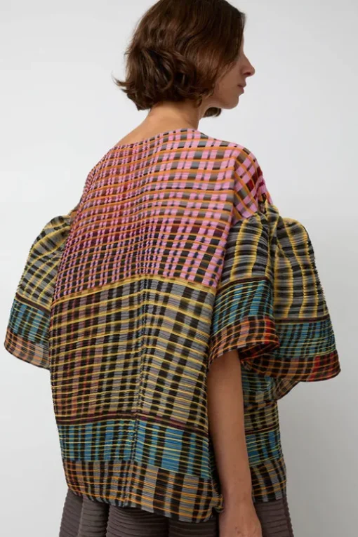Robin Top in Elias