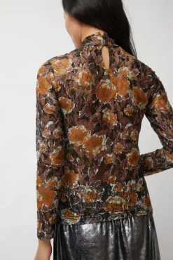 Rosa Turtleneck in Gold Roses