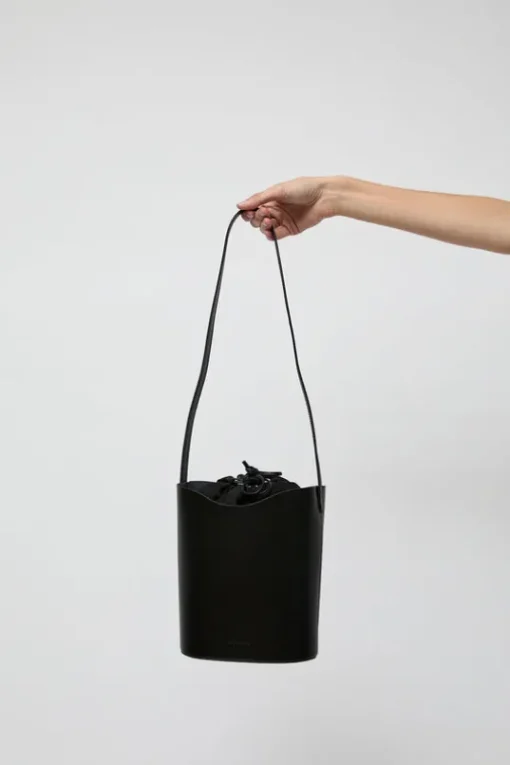 Roseto Bucket Bag in Black