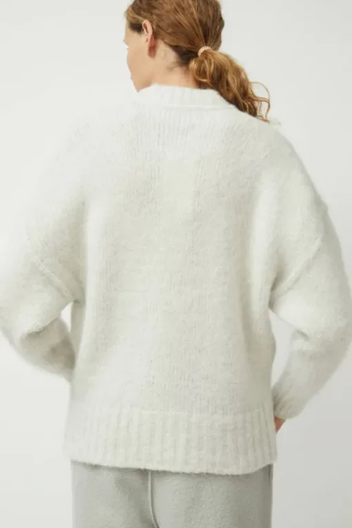 Sakuru Sweater in Ice