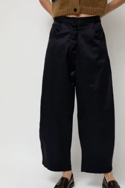 Satin Curved Pants in Night