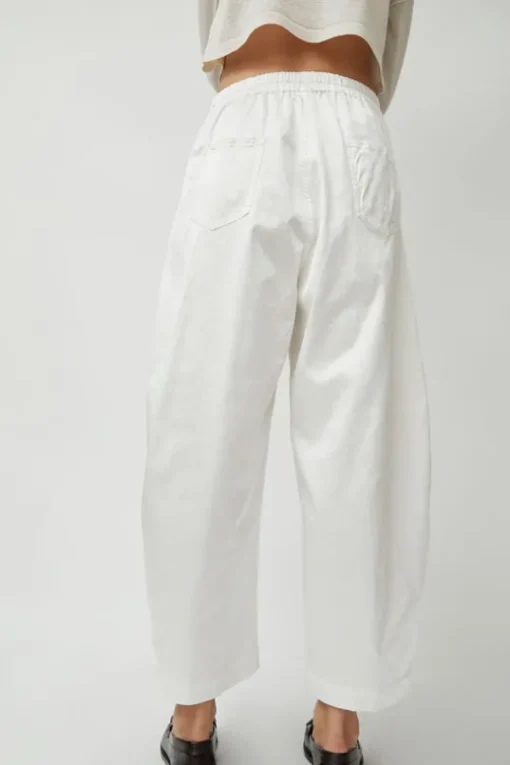 Satin Curved Pants in White