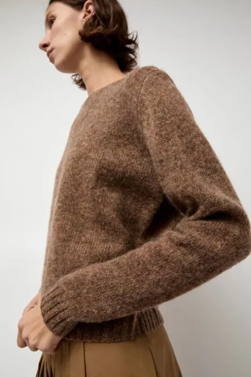 Scottish Sweater in Underwood