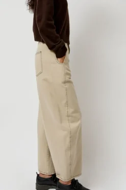 Shade Denim Pants in Tan