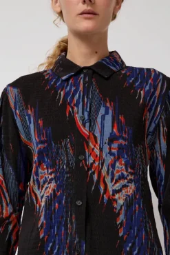 Silhouette Plisse Shirt in Blue Shadow Wing