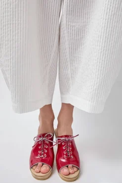 Simone Clog on Mid Heel in Red Patent