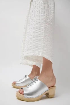 Simone Clog on Mid Heel in Silver