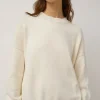Simple Crewneck in White