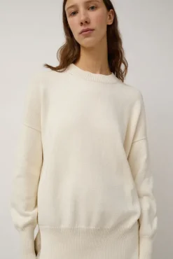 Simple Crewneck in White