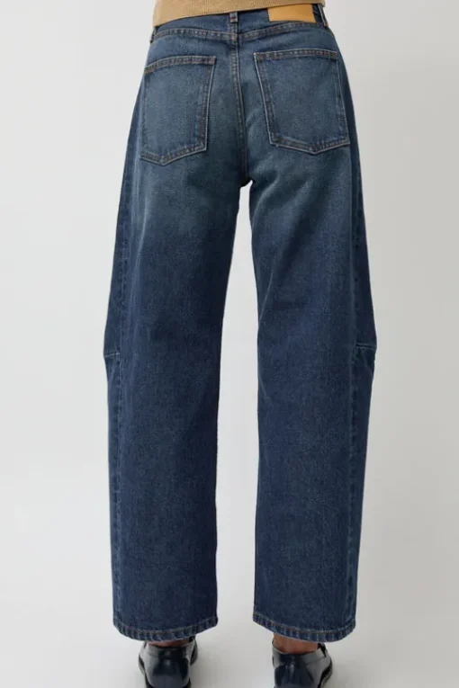 Slim Lasso Jean in Cate Wash
