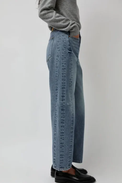 Slim Lasso Jean in Tate Vintage